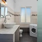 Rhodes Apartament